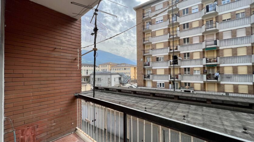 Appartamento (5+ locali) in vendita Aosta_11