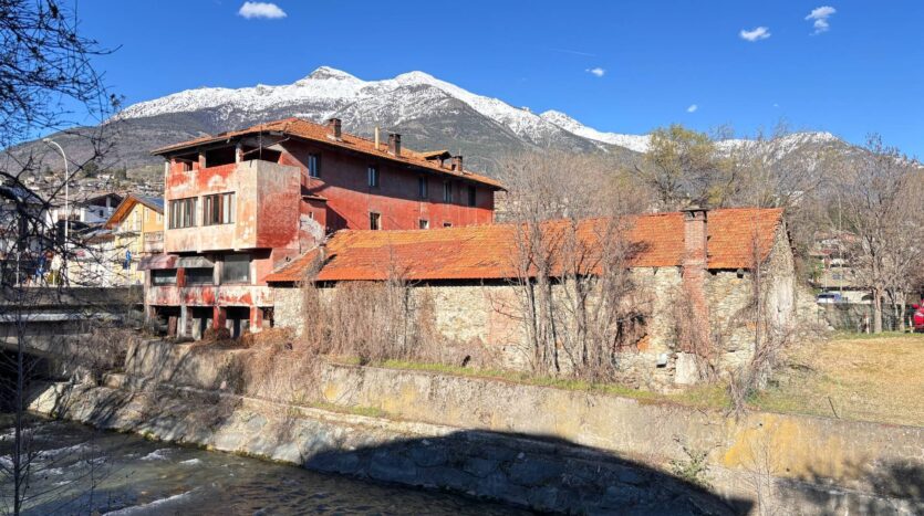 Casa Singola in vendita Aosta Centro_26