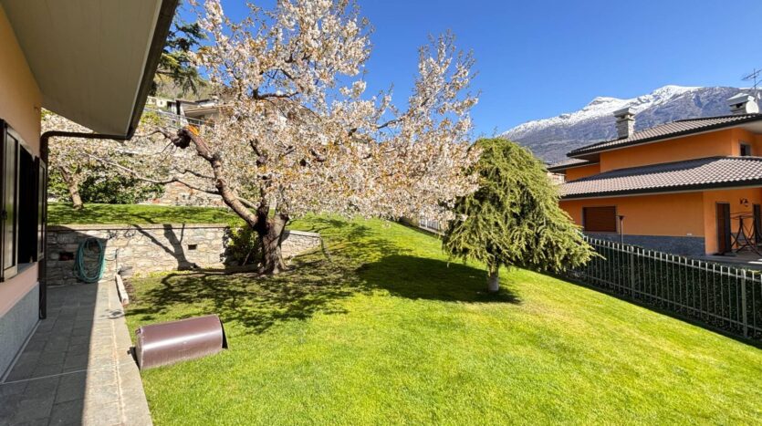 Villa in vendita Aosta Zona collinare_8