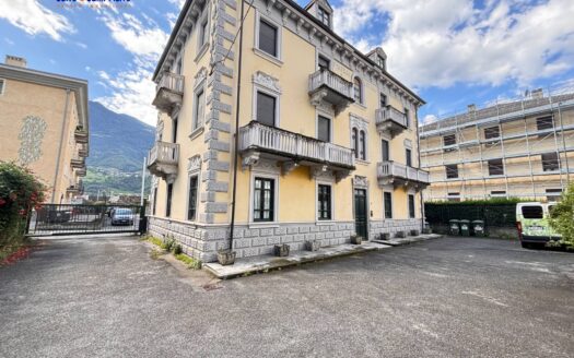 Magazzino in vendita Aosta_1