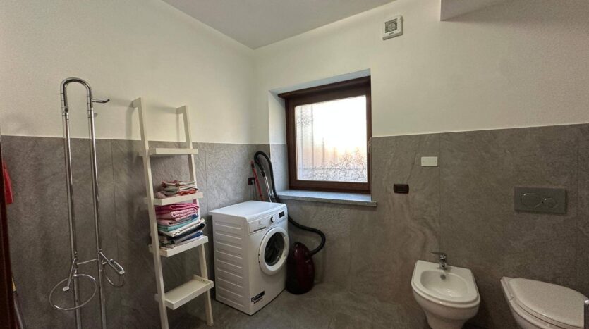 Bilocale in affitto Fénis Perron_17