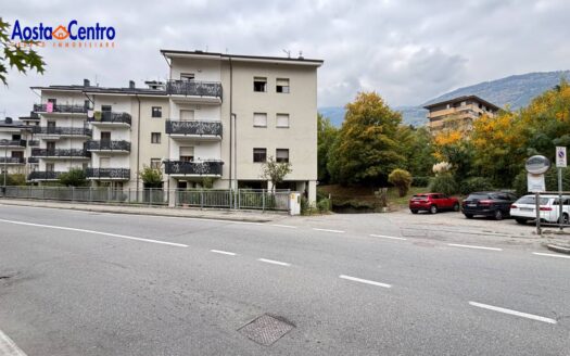 Box o Garage in vendita Aosta Centro RIF. 5597
