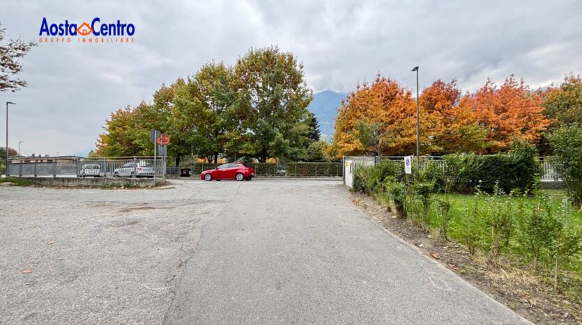 Box o Garage in vendita Aosta Centro_13