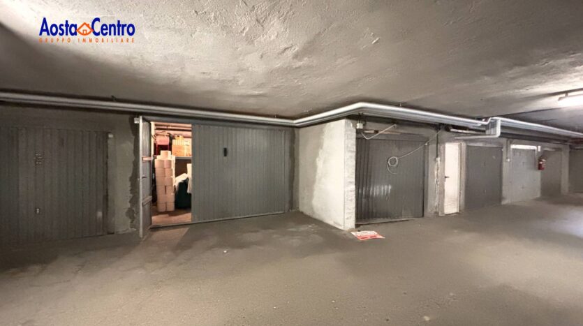 Box o Garage in vendita Aosta Centro_6