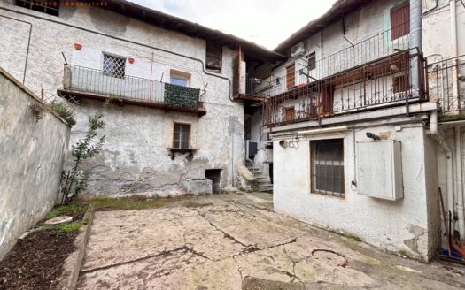 Casa Indipendente in vendita Aosta Centro RIF. 5612