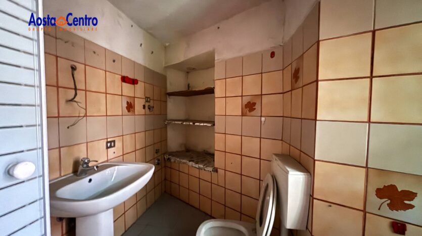 Casa Indipendente in vendita Aosta Centro_15