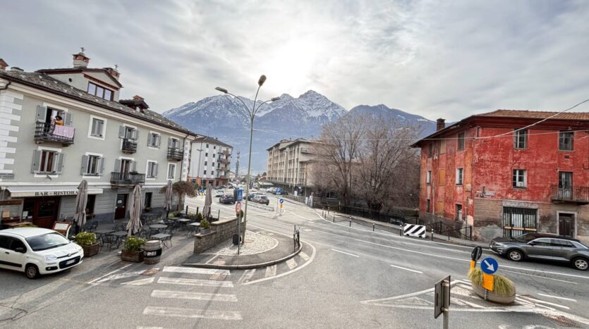 Casa Indipendente in vendita Aosta Centro_4