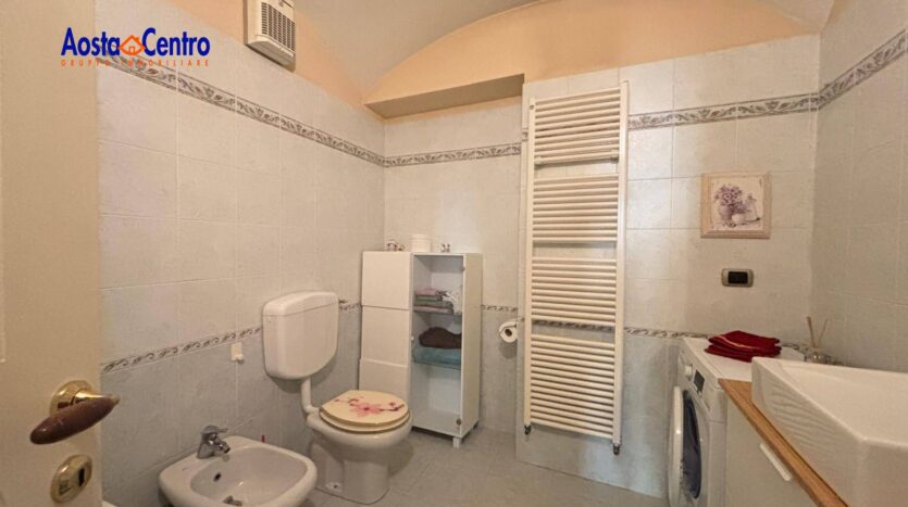 Bilocale in affitto Aosta Centro Storico_16