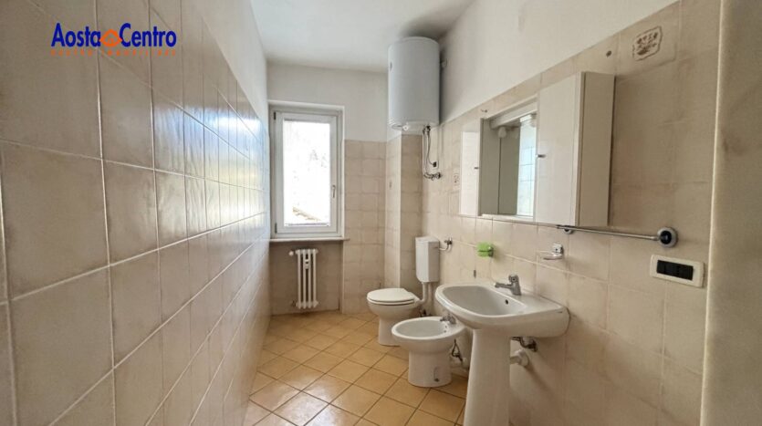 Trilocale in vendita Aosta Centro_12