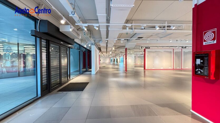 Locale commerciale in affitto Saint-Christophe_5