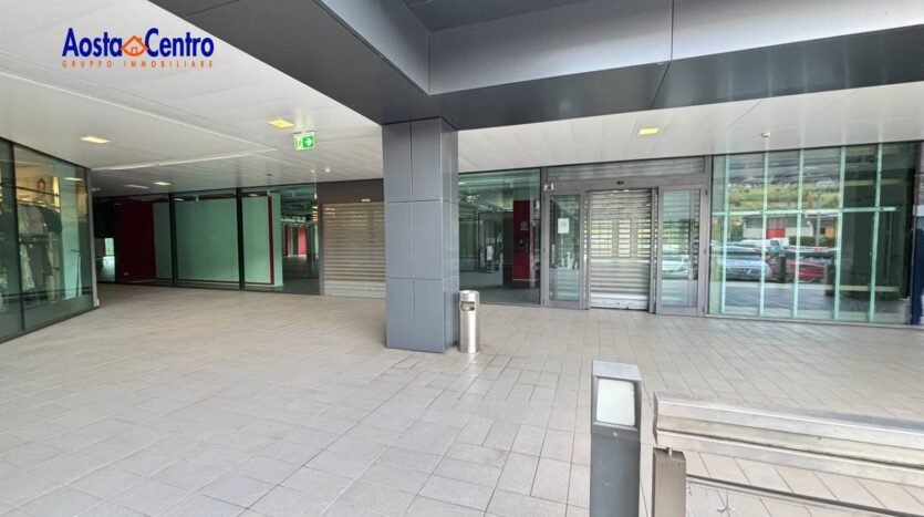 Locale commerciale in affitto Saint-Christophe_3