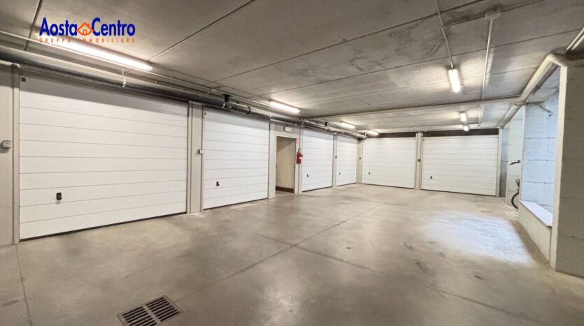 Box o Garage in vendita Aosta_3