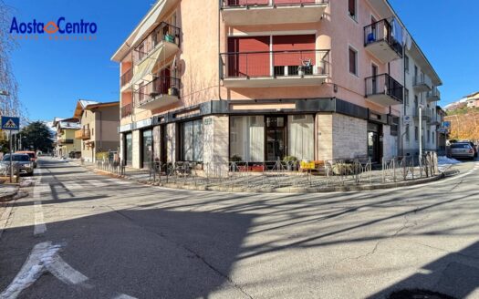Locale commerciale in vendita Aosta Centro RIF. 5630