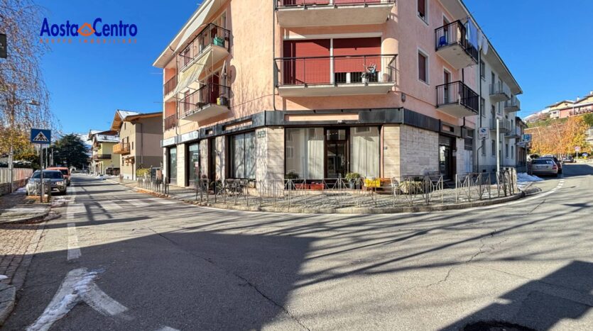 Locale commerciale in vendita Aosta Centro_1