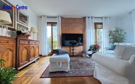 Quadrilocale in vendita Aymavilles Ferrière RIF. 5639