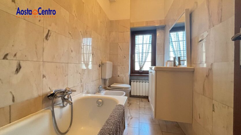 Trilocale in vendita Aymavilles Ferrière_11