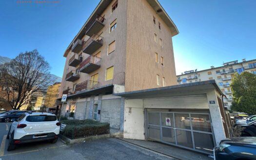 Box o Garage in vendita Aosta Centro RIF. 5730