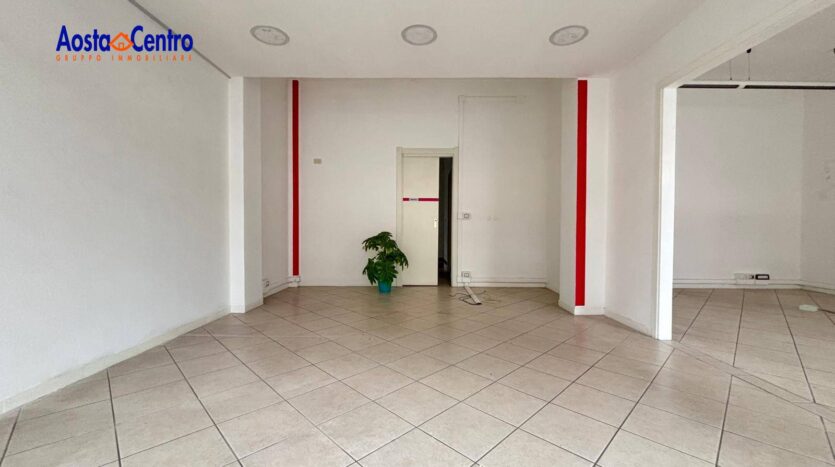 Locale commerciale in affitto Aosta Centro_6