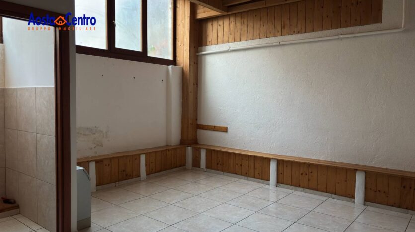 Locale commerciale in vendita Aymavilles Ferrière_12