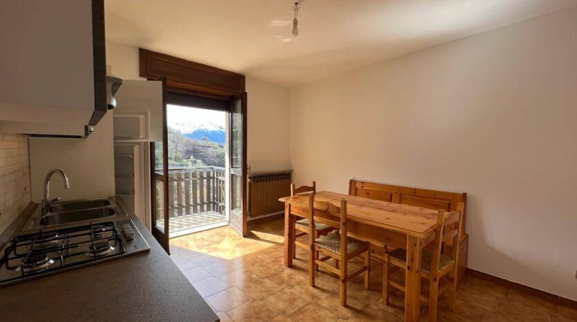 Appartamento (5+ locali) in affitto Charvensod_10