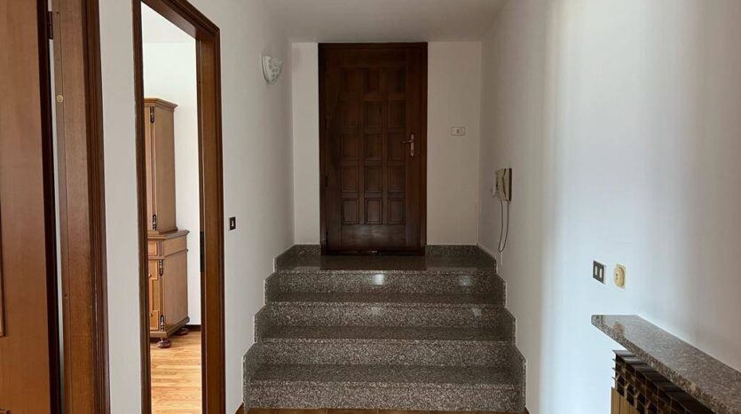 Appartamento (5+ locali) in affitto Charvensod_4