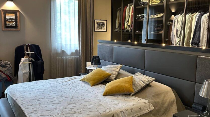 Appartamento (5+ locali) in vendita Aosta Zona collinare_11