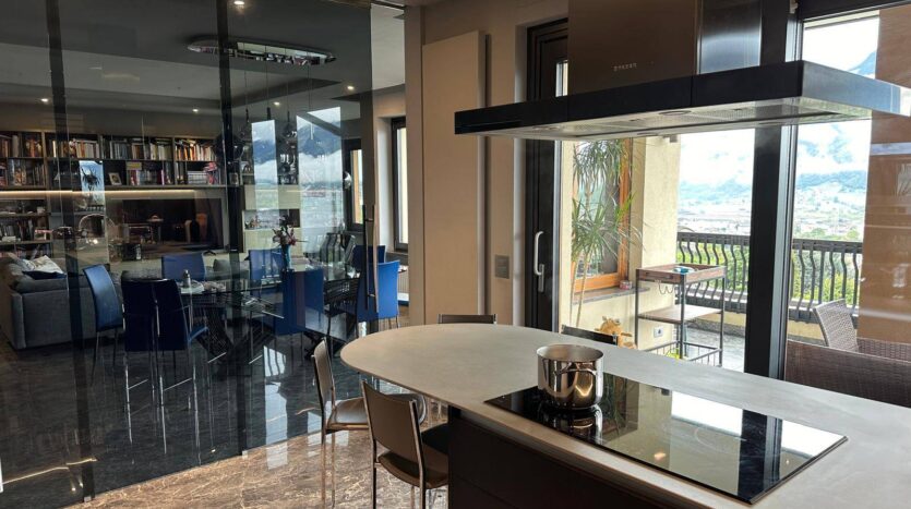 Appartamento (5+ locali) in vendita Aosta Zona collinare_8
