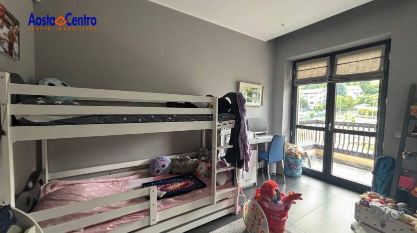 Appartamento (5+ locali) in vendita Aosta Zona collinare_12