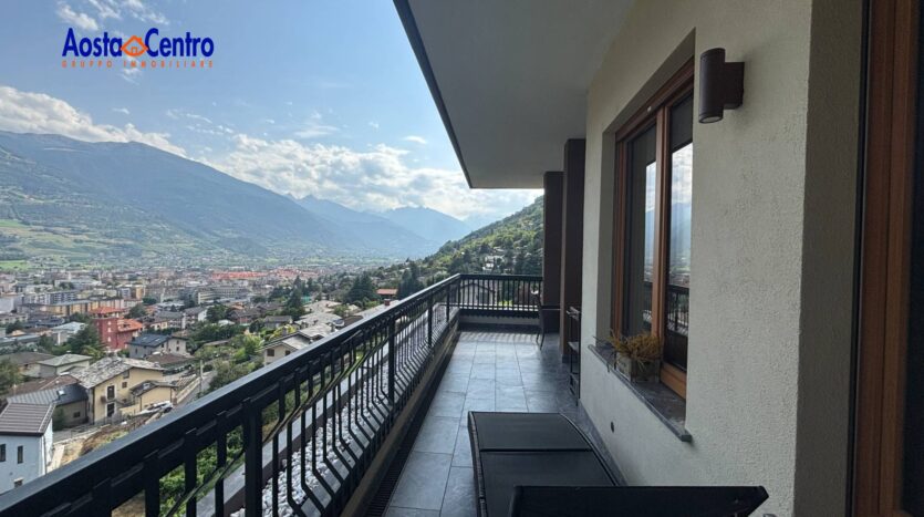 Appartamento (5+ locali) in vendita Aosta Zona collinare_6