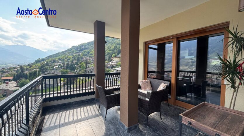 Appartamento (5+ locali) in vendita Aosta Zona collinare_9