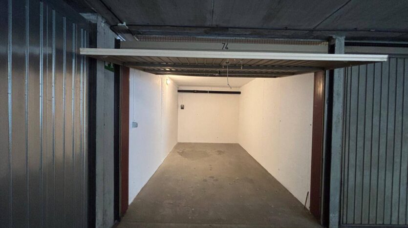 Box o Garage in vendita Aosta Centro_3